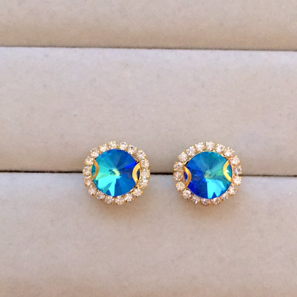 Light Sapphire Aurora Borealis + Gold Rivoli Crystal Halo Earrings - Picture 8 of 11